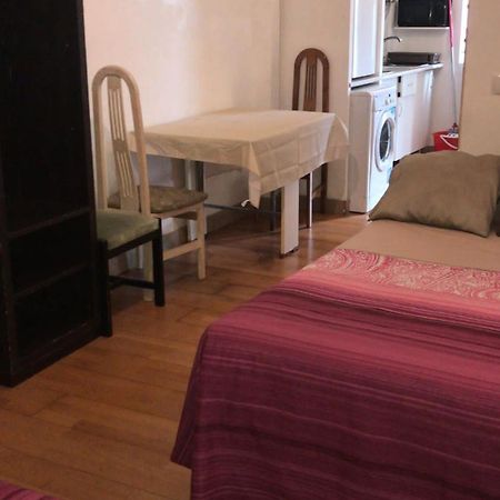 Apartamentos Pandiellos I Madrid Exteriér fotografie