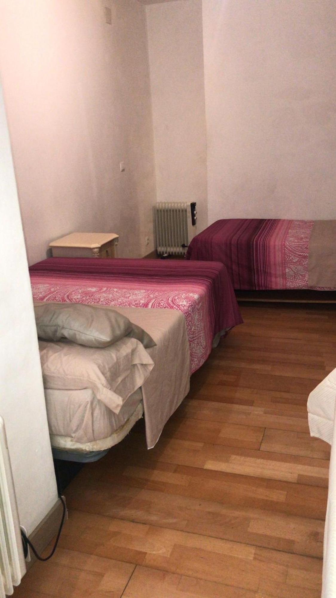 Apartamentos Pandiellos I Madrid Exteriér fotografie